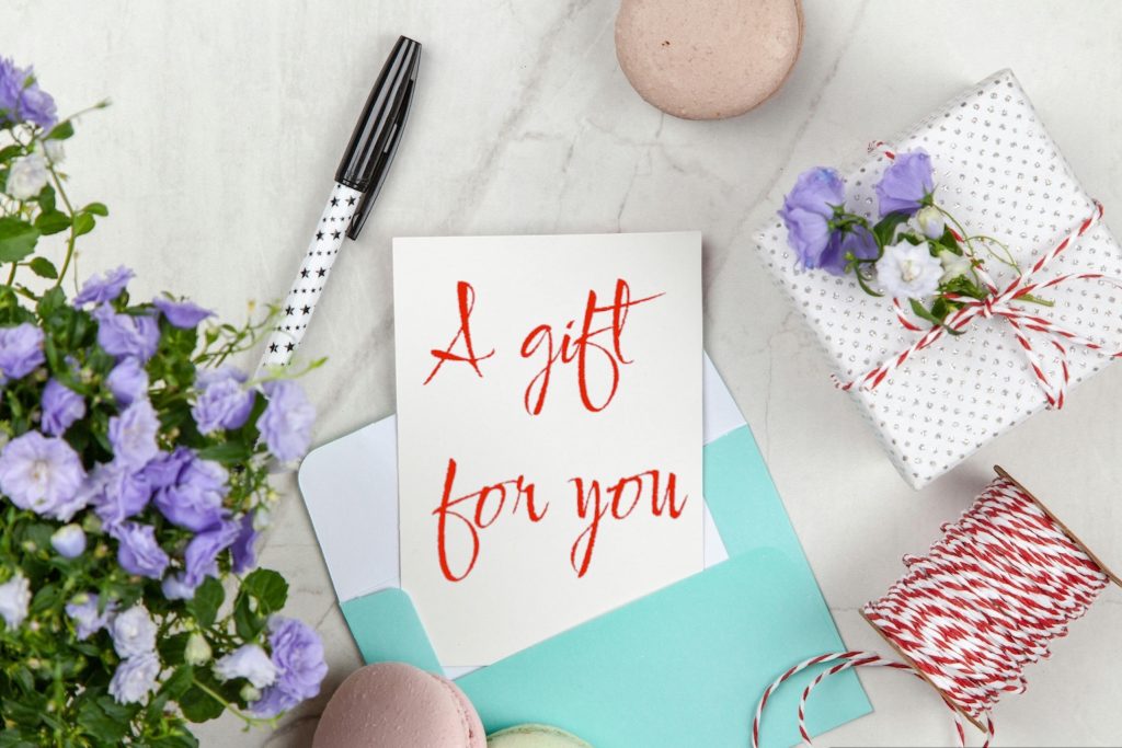 Geschenkgutschein per E-Mail A GIFT FOR YOU